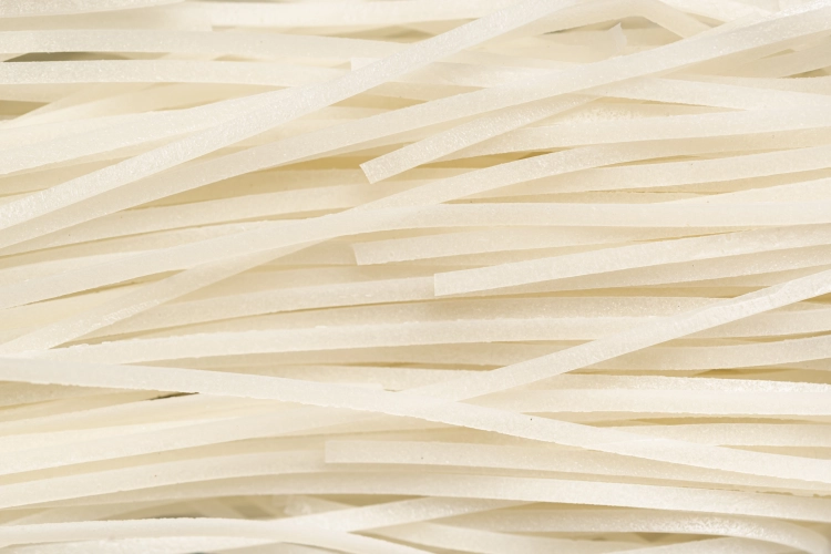 close-up-uncooked-white-noodles.jpg