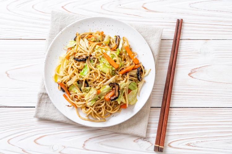 MAKARON-CHOW-MEIN-227g-2.jpg