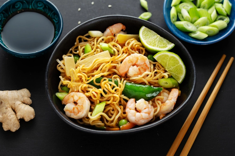 MAKARON-CHOW-MEIN-227g-4.jpg