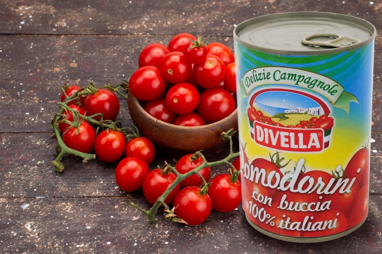 POMODORINI-CON-BUCCIA-5.jpg